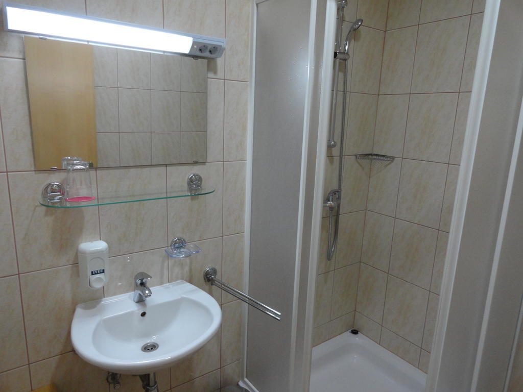 Rooms K Maribor Luaran gambar